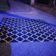 Momeni Black Geo print 7'6 X 9'6 area rug