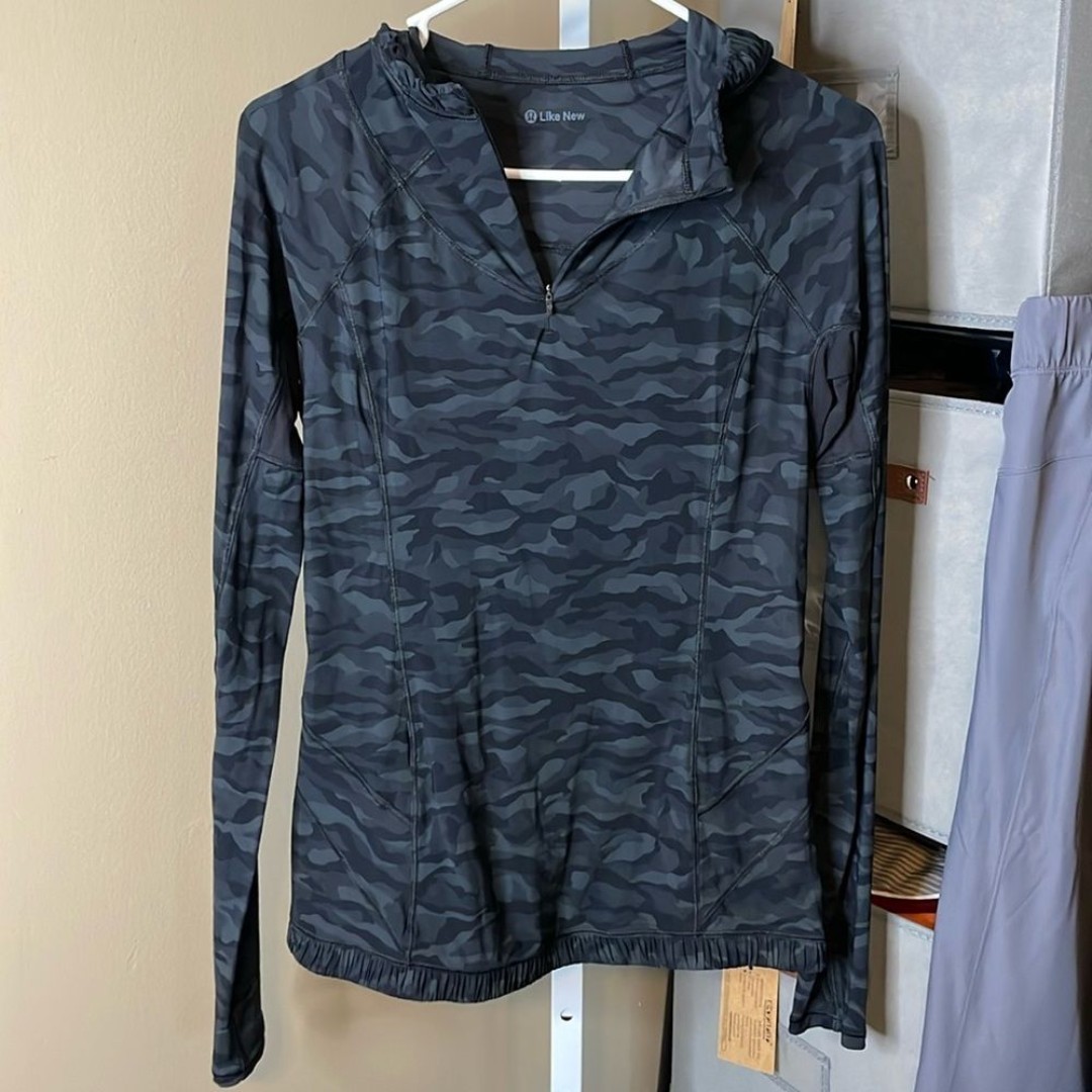 Lululemon Water Bound Hoodie P2P 17 Sequoia Camo Print Deep Coal Black 855