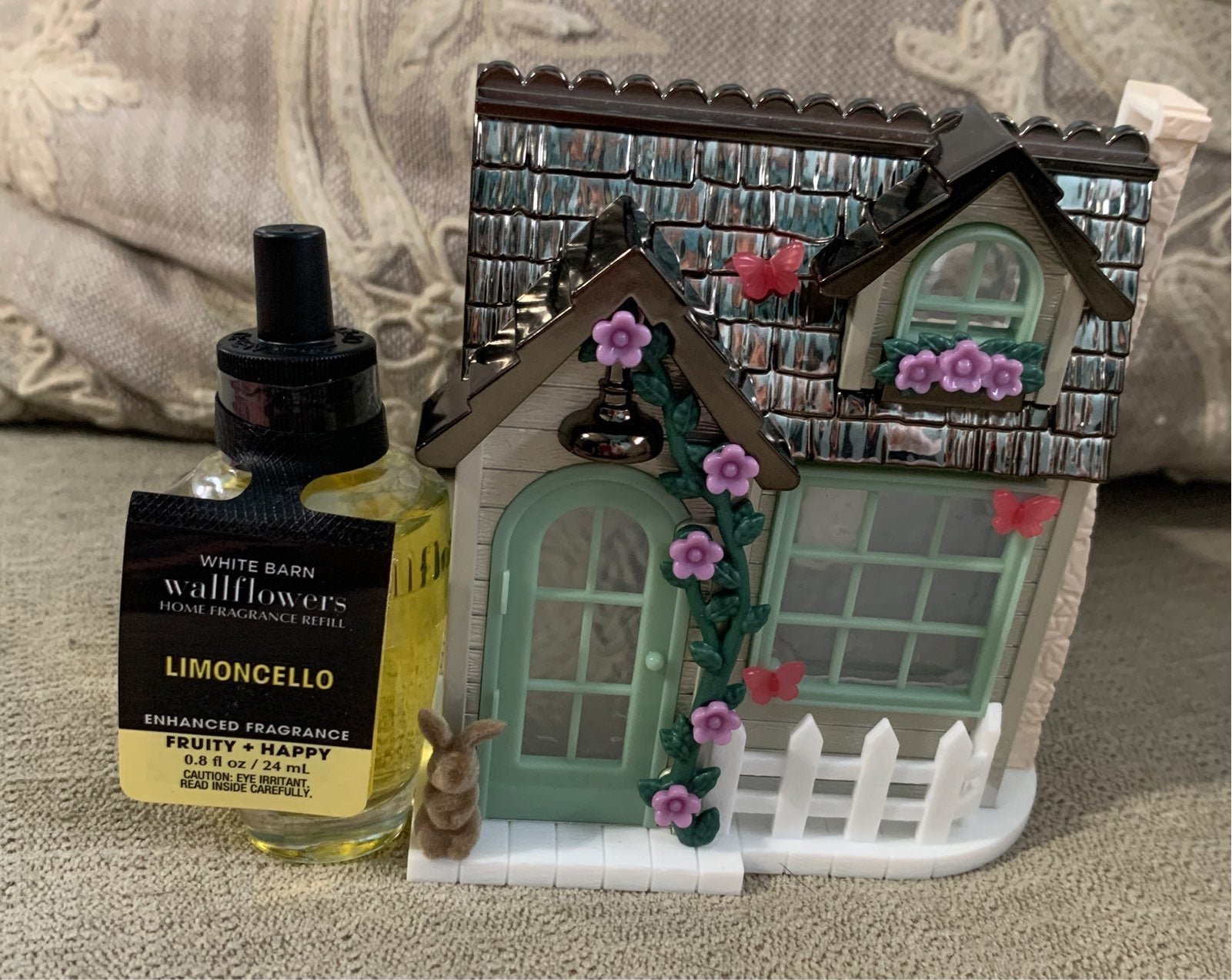 Bath & Body works 2022 Spring Easter Cottage Wallflower Bundle