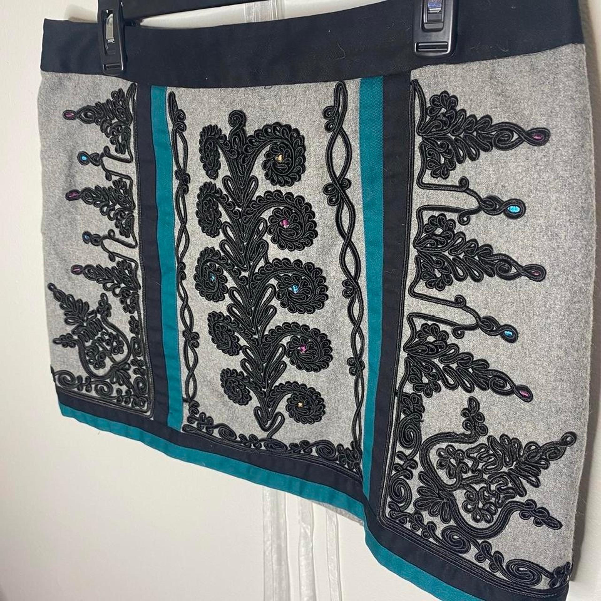Y2K Nanette Lepore Wool Miniskirt, Size 12.
