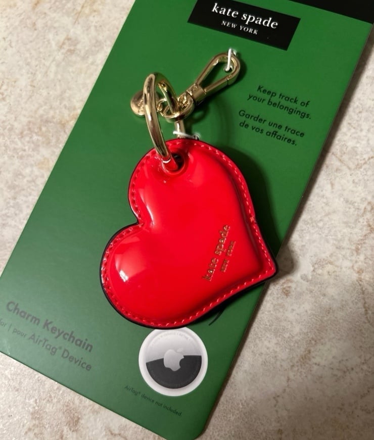 Kate Spade charm keychain Air Tag device