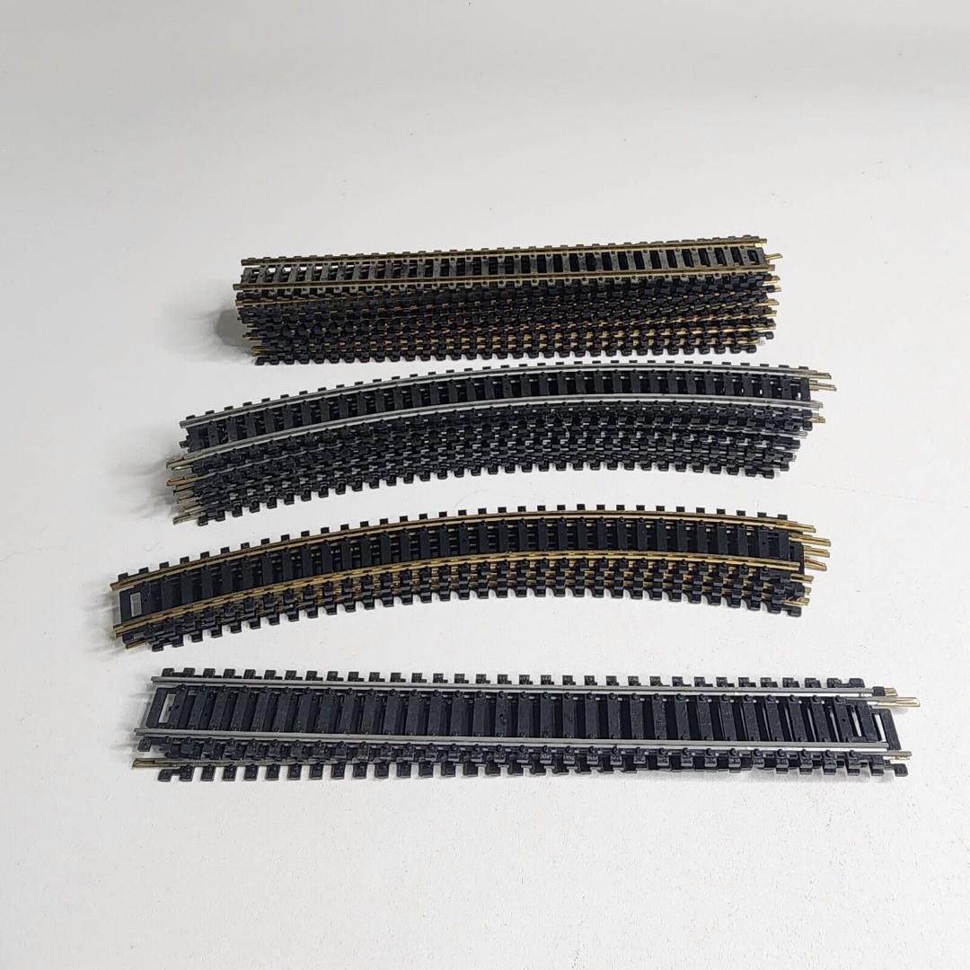 HO Scale Track Lot 8 15946 18 4 15685 3 15944 9 15665 Nickel Brass Curve READ
