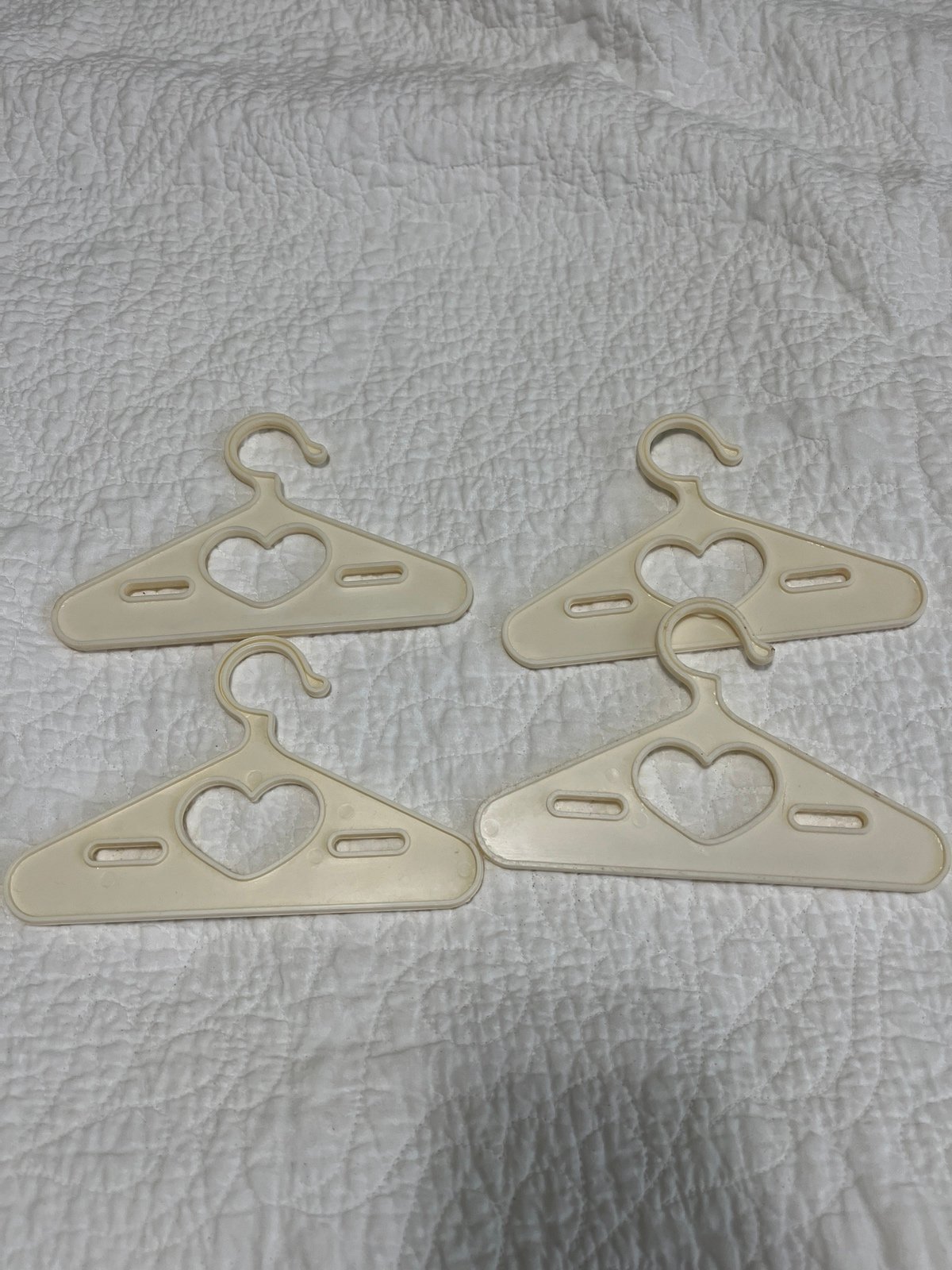 American Girl Heart Hangers - detail