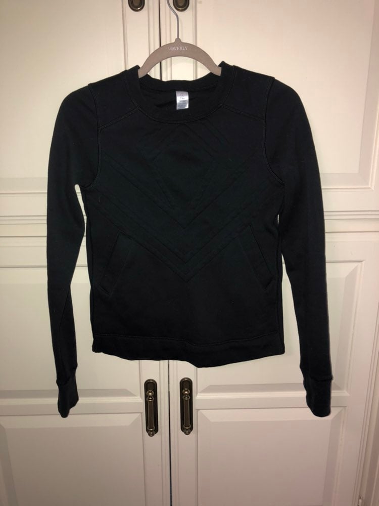 Girls workout top size 12
