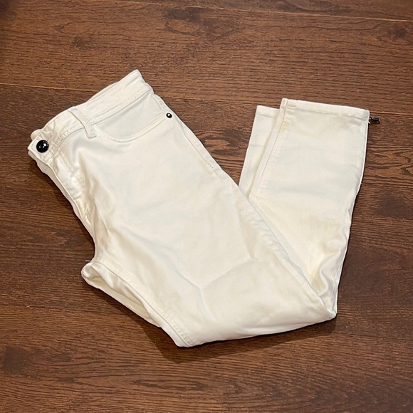 DL 1961 Florence Instasculpt Cropped White Jeans Size 30