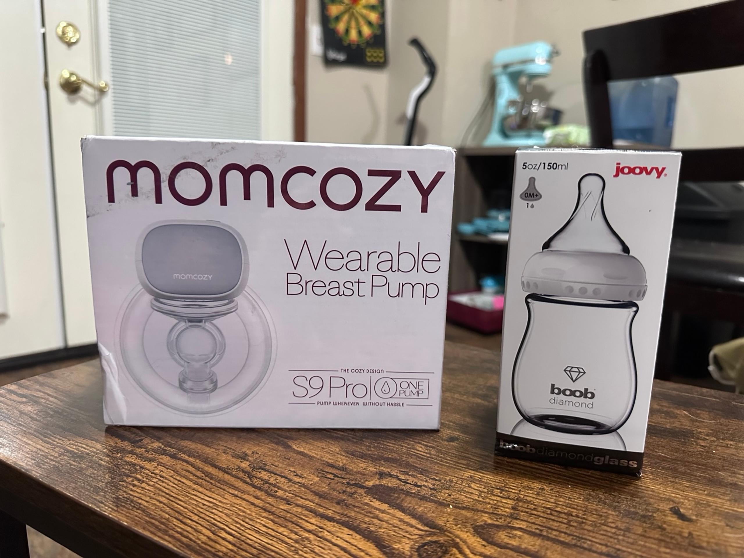 Momcozy S9 Pro & Joovy glass bottle
