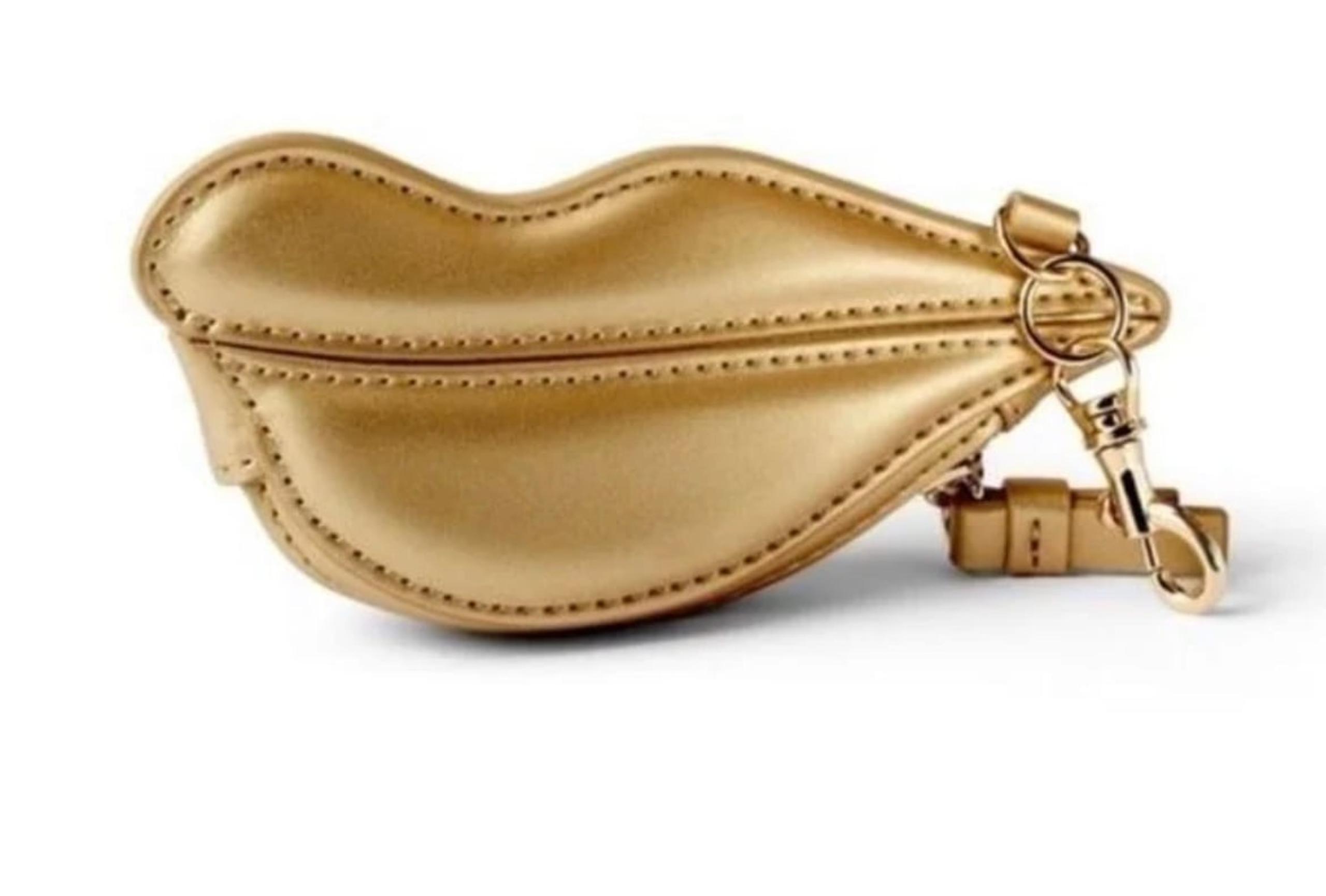 DVF Diane Von Furstenberg X Target Lips Coin Pouch Purse GOLD  NWT