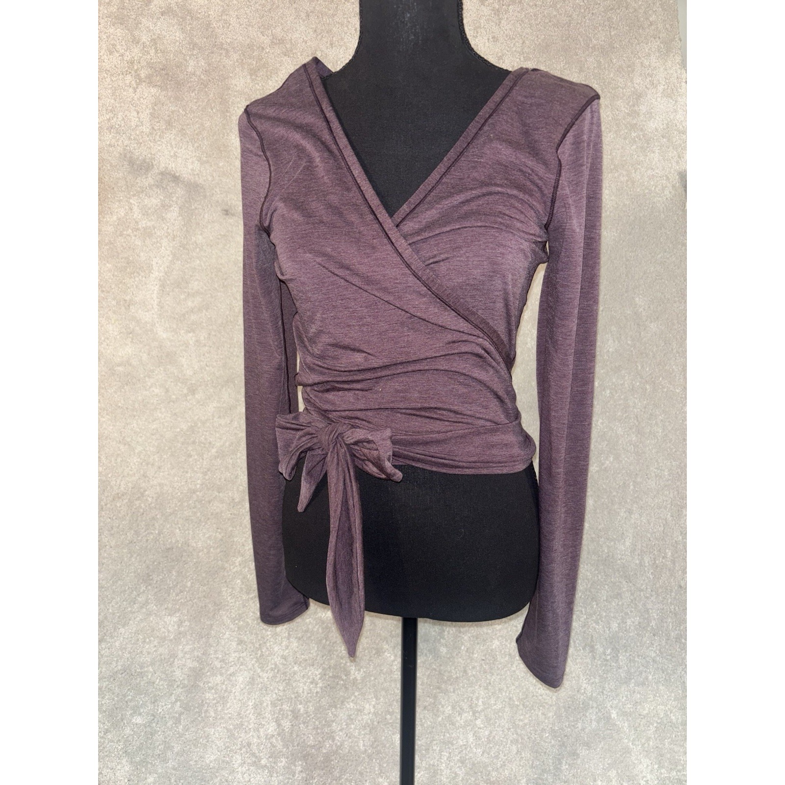 Lululemon Tied To It Wrap Yoga Top Size 6 Heathered Black Cherry Shirt