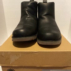 Boots UGG