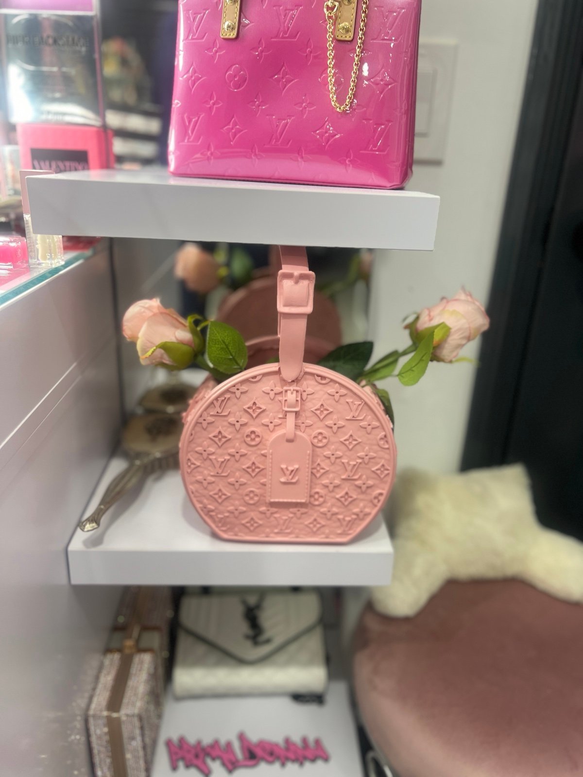 Decorative vase decor