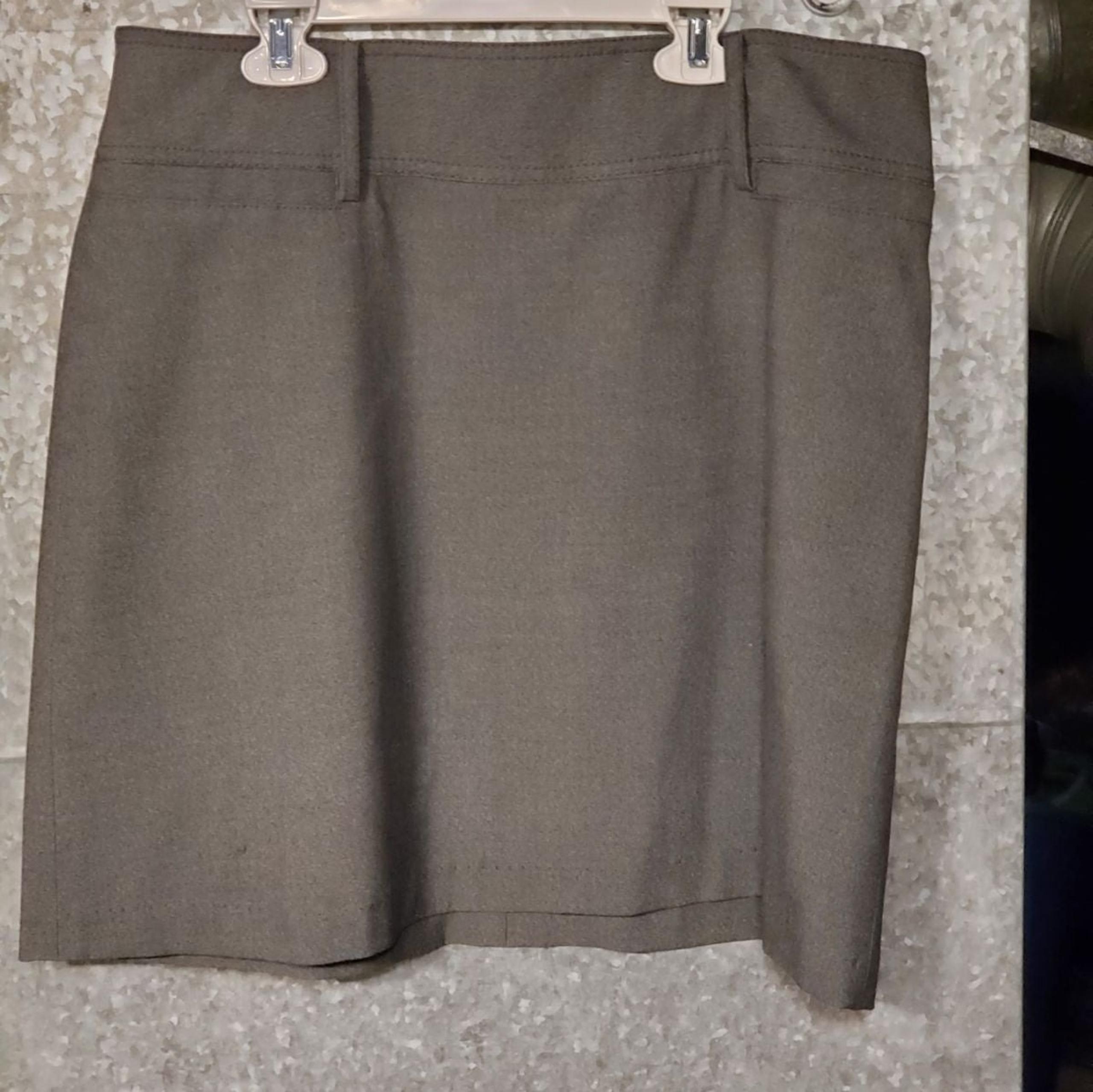 The Limited Stretch Grey A Line Skirt Women Size 14