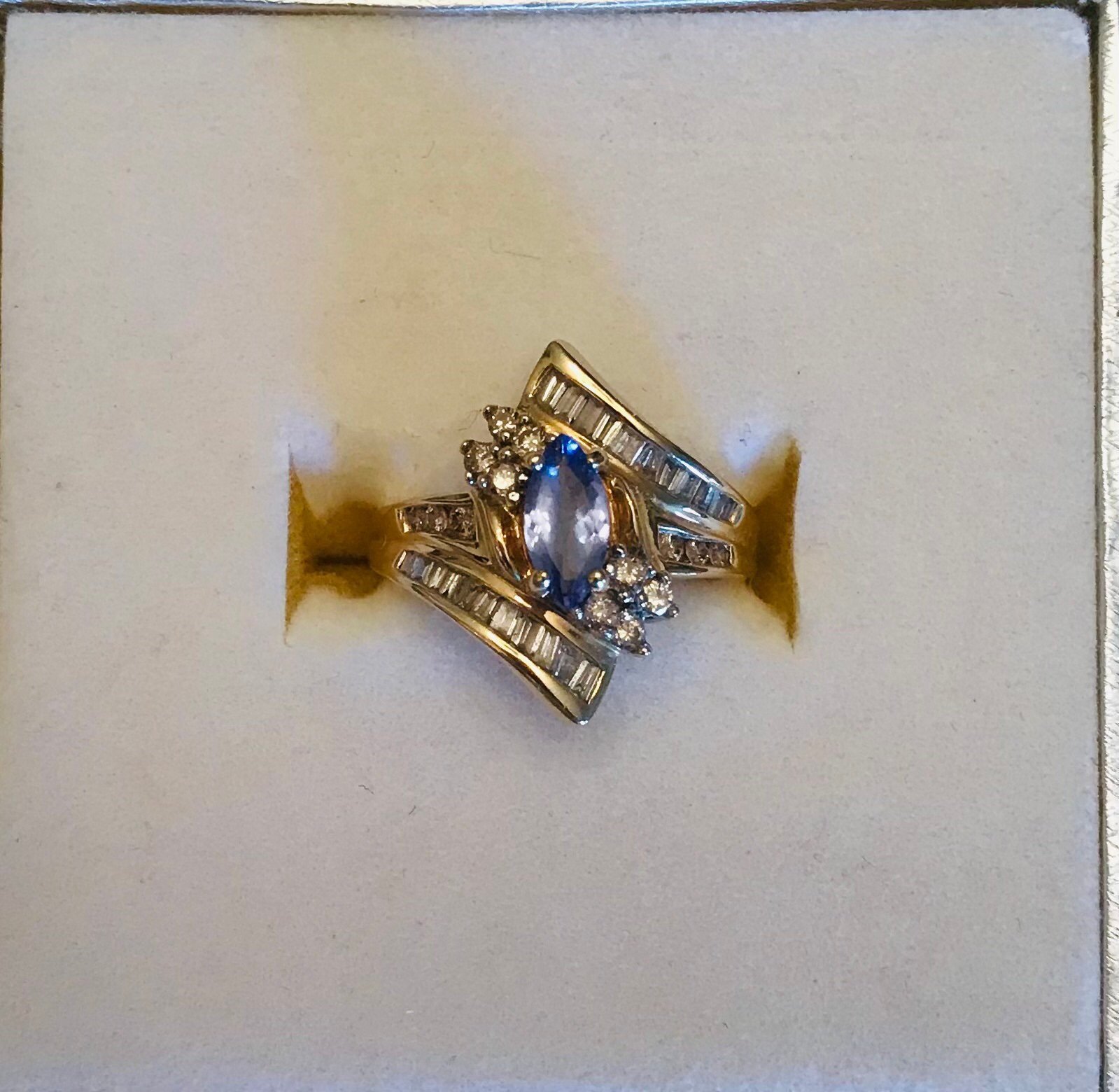 14k YG Marquis Diamond Ring