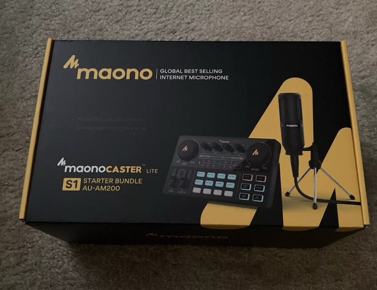 Maono MaonoCaster Lite AU-AM200 S1 Starter Bundle Portable Podcast/Gaming