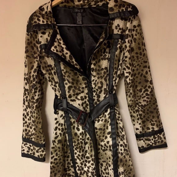 Women’s Animal Print Trench Coat