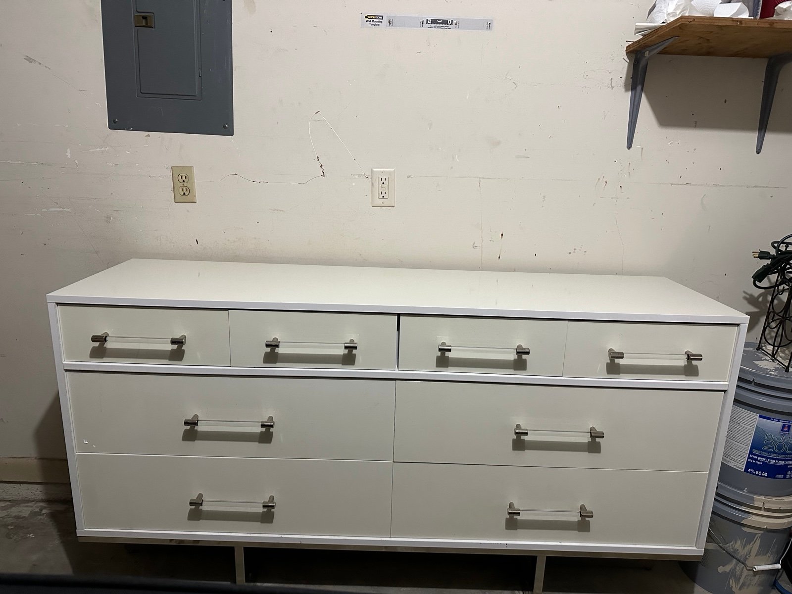 dresser
