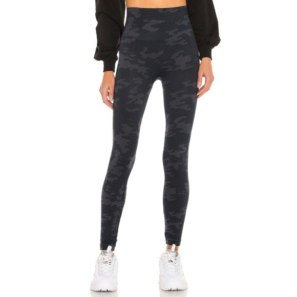 Spanx Seamless Camo Leggings SZ L