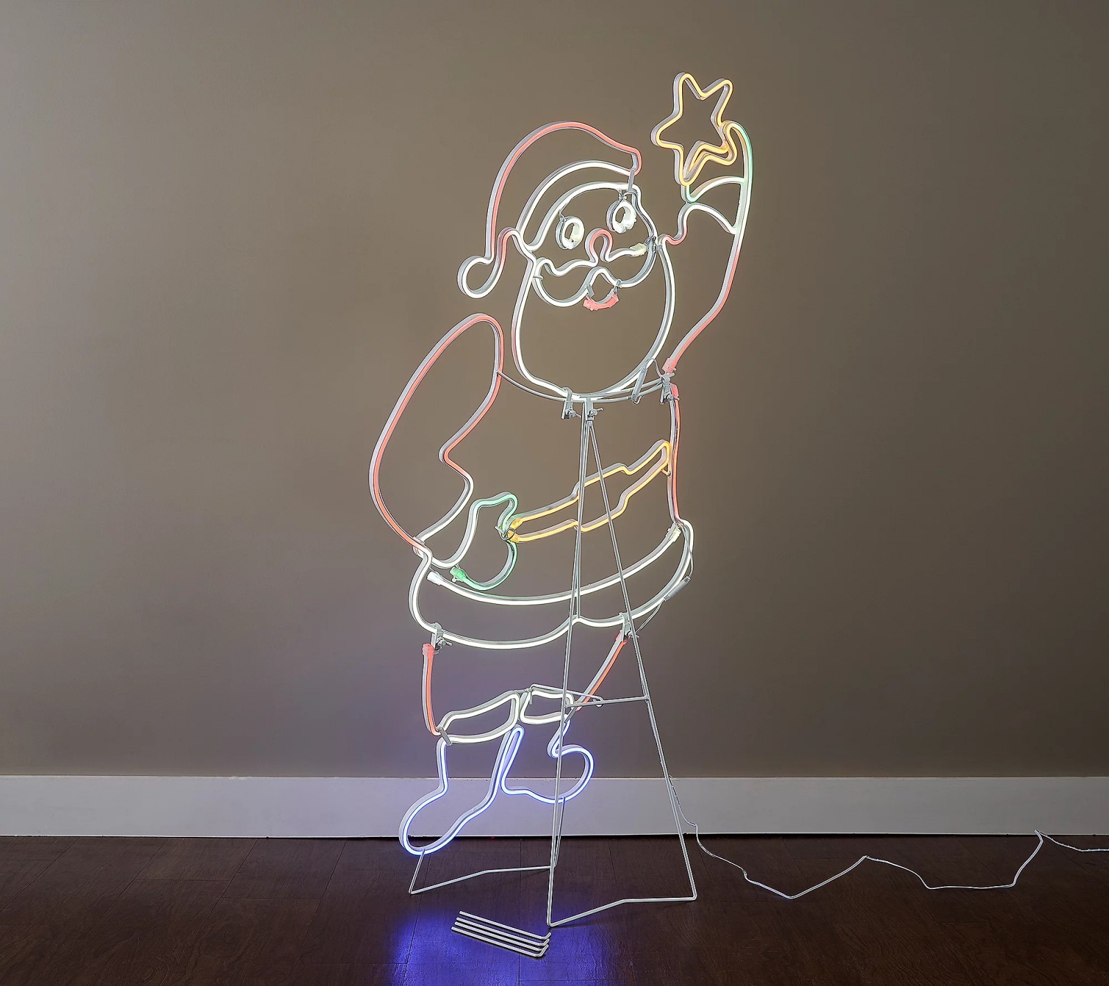 48 Illuminated Oversized LED Indoor/Outdoor Holiday Figures by GE H428830