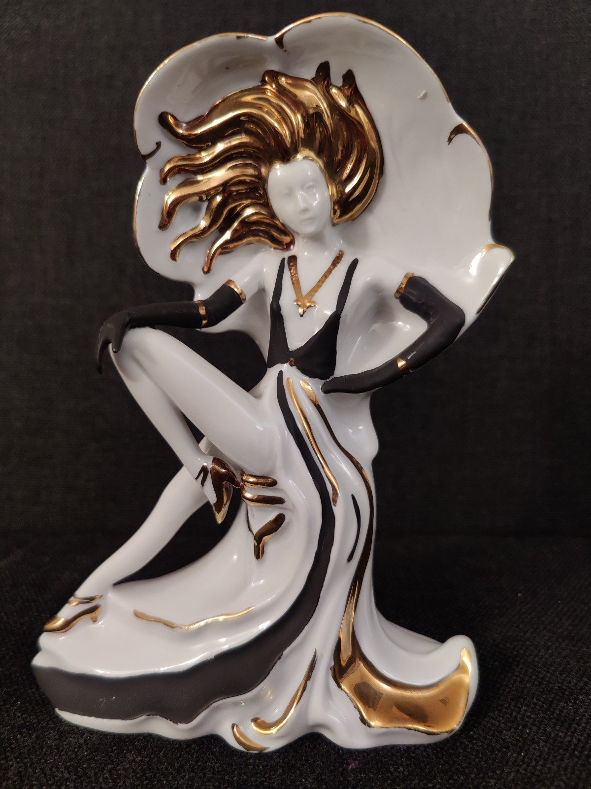 Vintage female figurine, porcelain, hand painted, 8