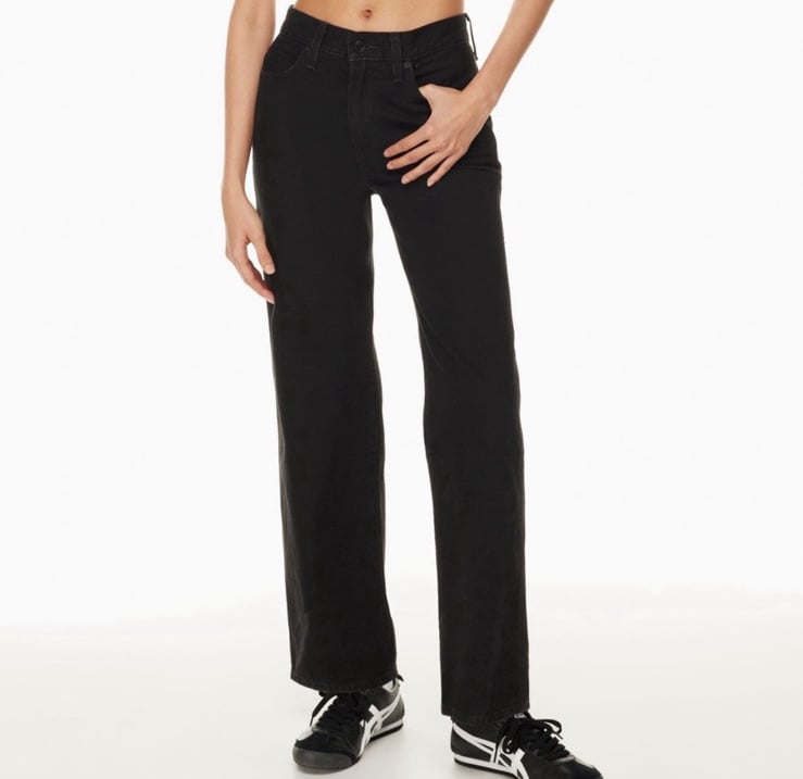 Aritzia Sunday best black straight leg denim