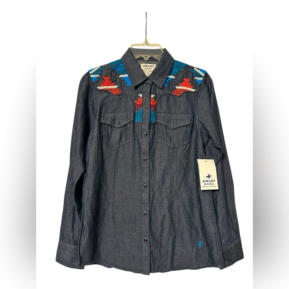 NEW Women's Ariat Dutton Chambrey Embroidered Long Sleeve Shirt—Size XS