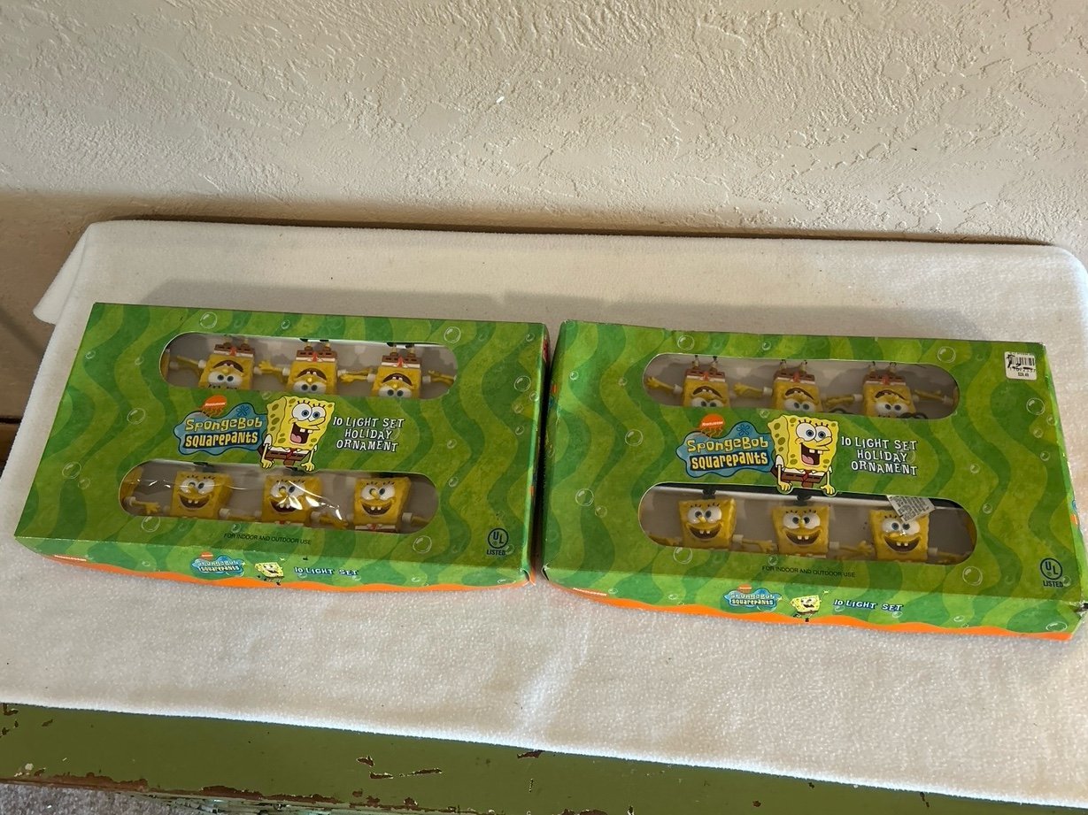 2 Packs of SpongeBob SquarePants 2003 10 Light Set Holiday Ornament LIKE NEW