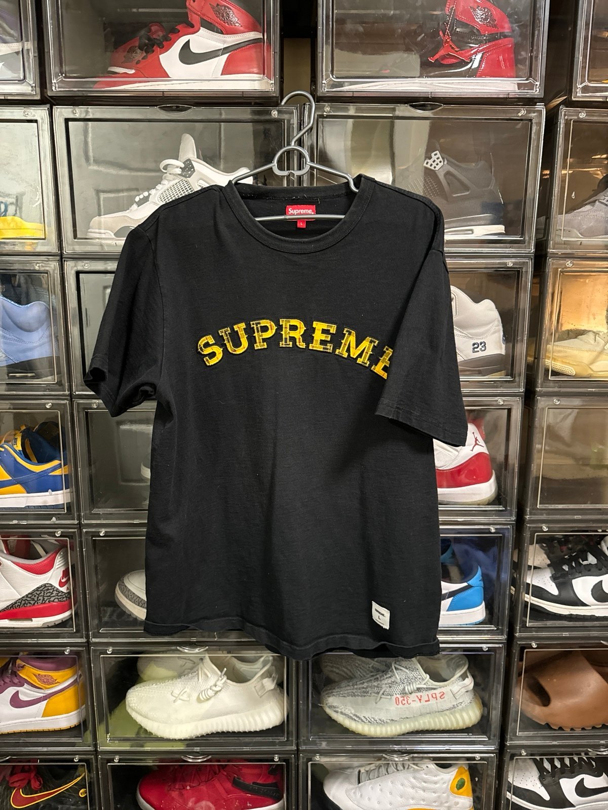Rare Supreme tee from 2018 new condition