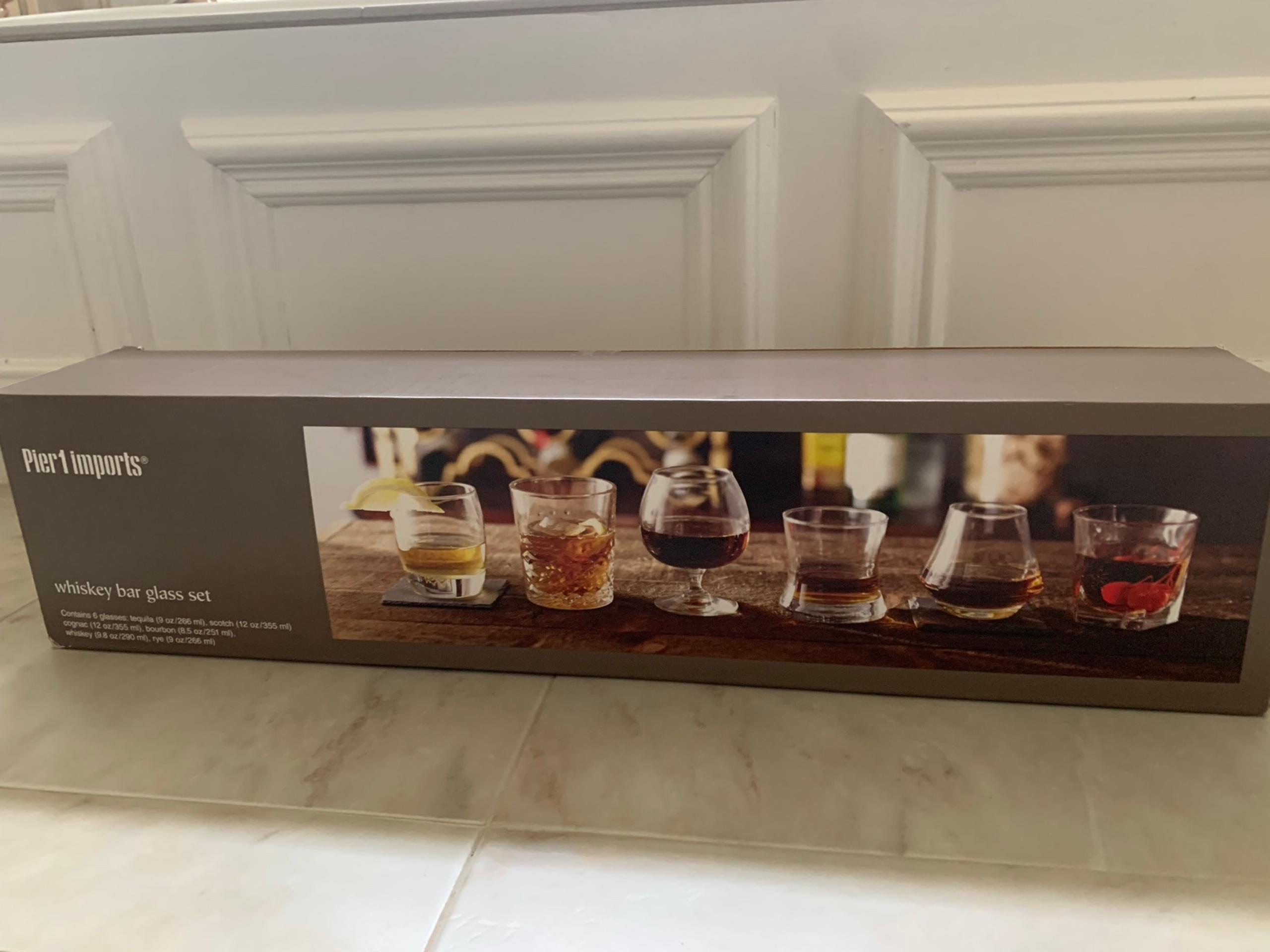 Set of Whiskey Bar Glasses