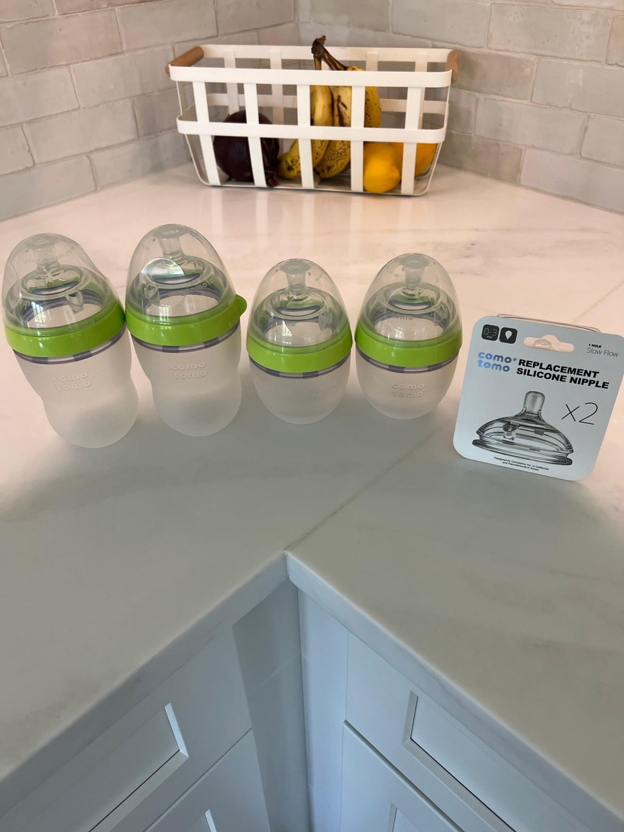 Comotomo bottles bundle
