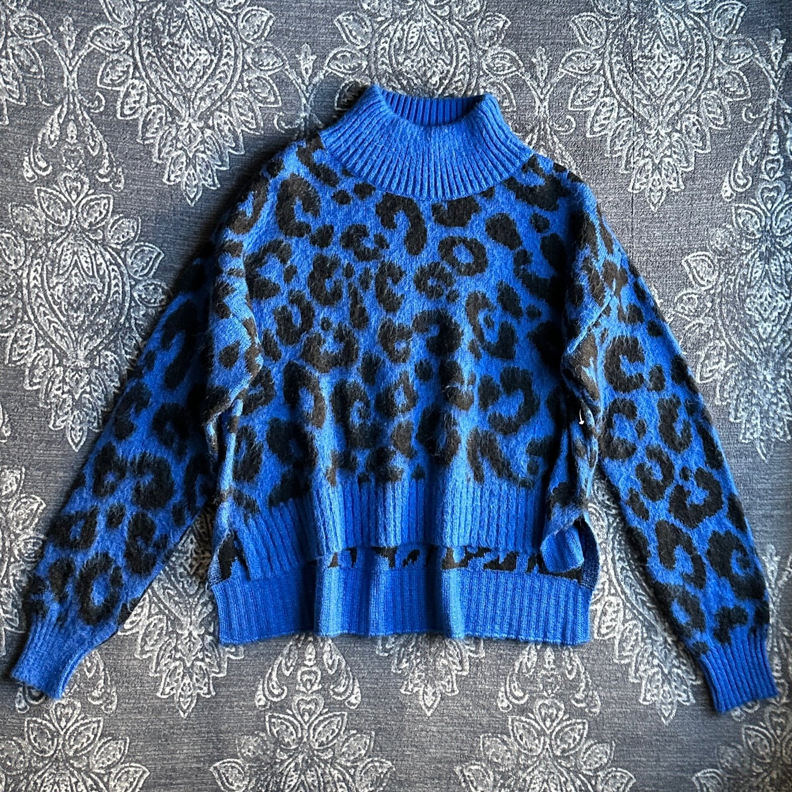Sweaty Betty Animal Jacquard Turtleneck Sweater in Blue Size Small