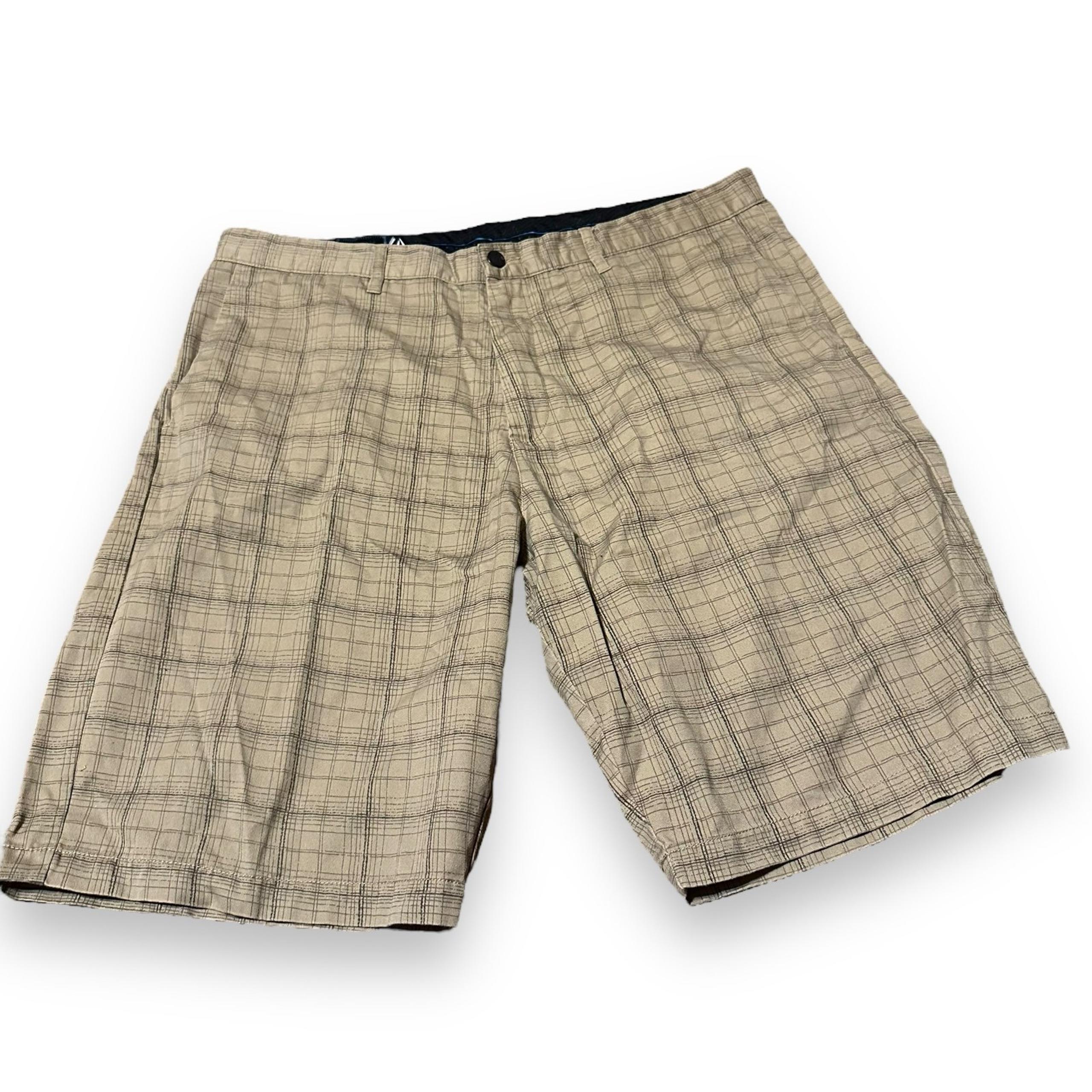 Volcom Men's 40 Corpo Class Frickin Plaid Chino Short Skater