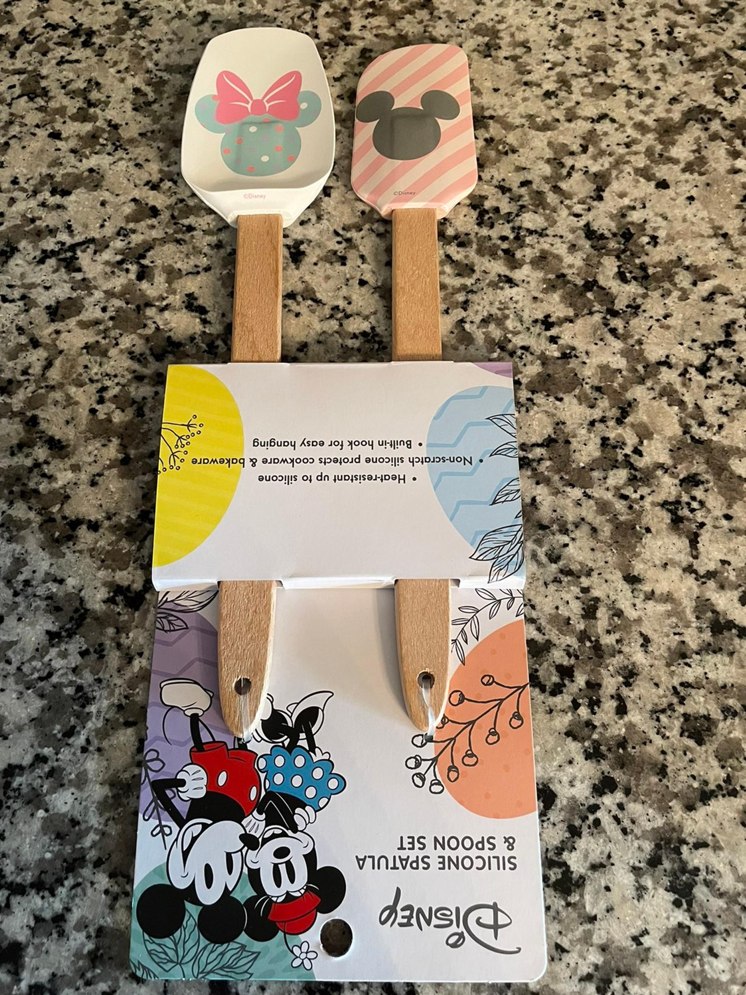 Disney mickey spatula set