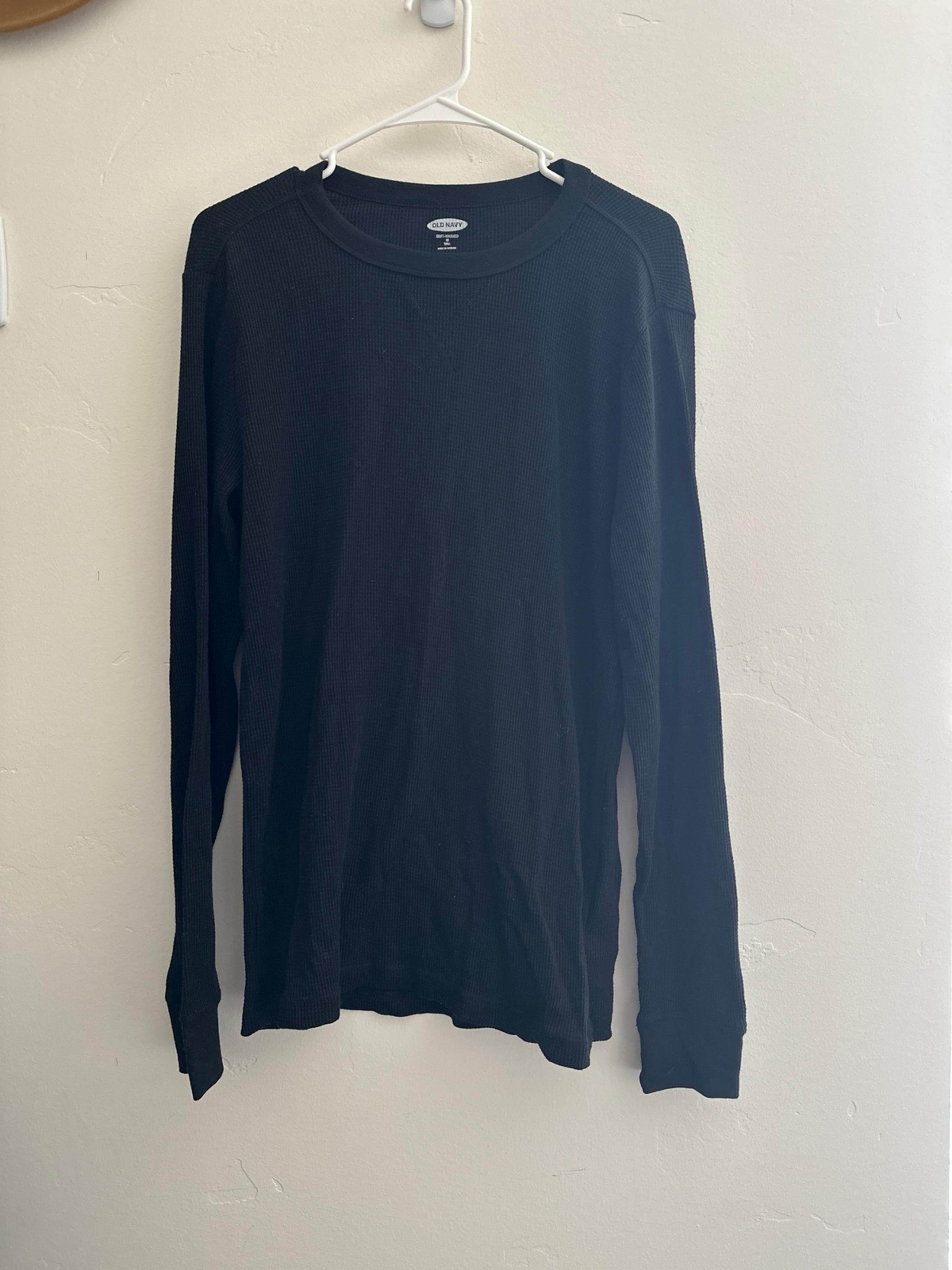 Men’s Old Navy Black Henley