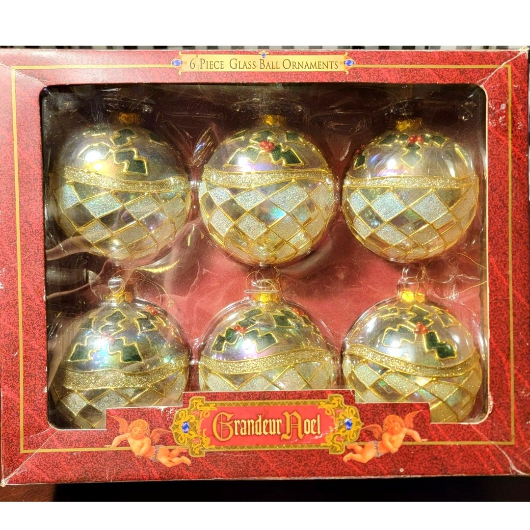 GRANDEUR NOEL Vintage 6-piece Large Glass Iridescent Holly Christmas Ornaments