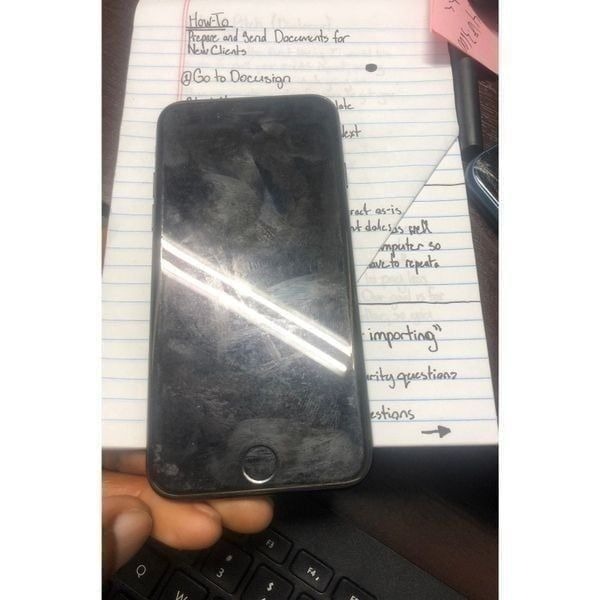 Apple iPhone 7 32GB in Black for Unlocked