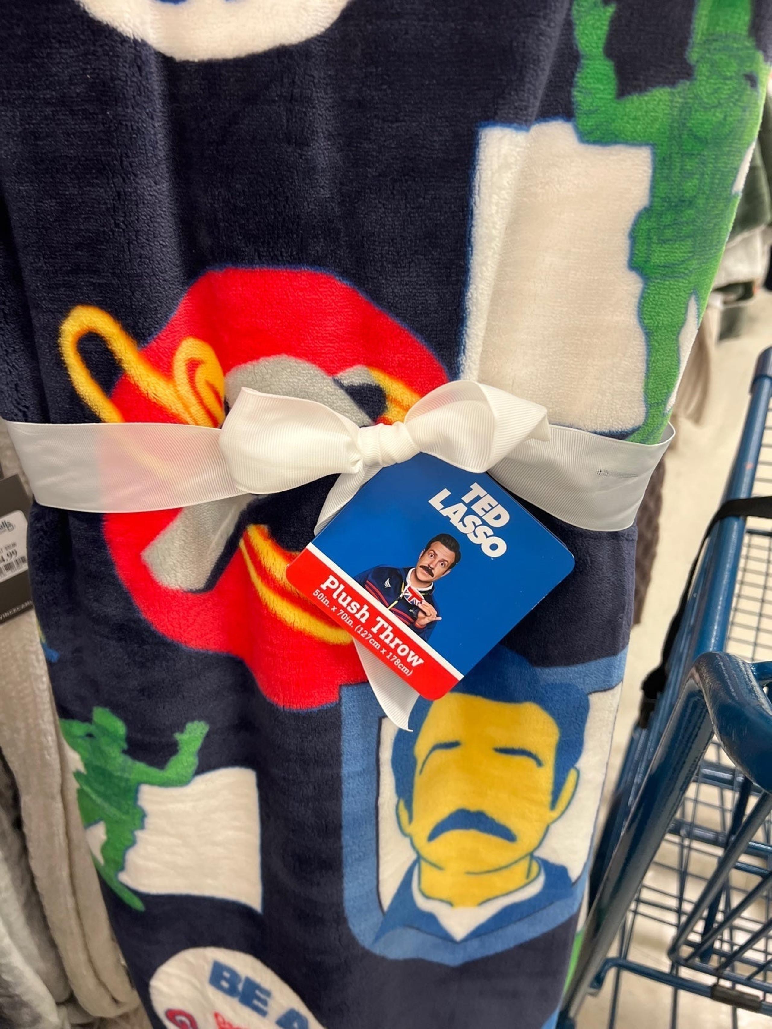 Warner Bros. Ted Lasso throw 50 in x 70 in BELIEVE BLANKET NEW!