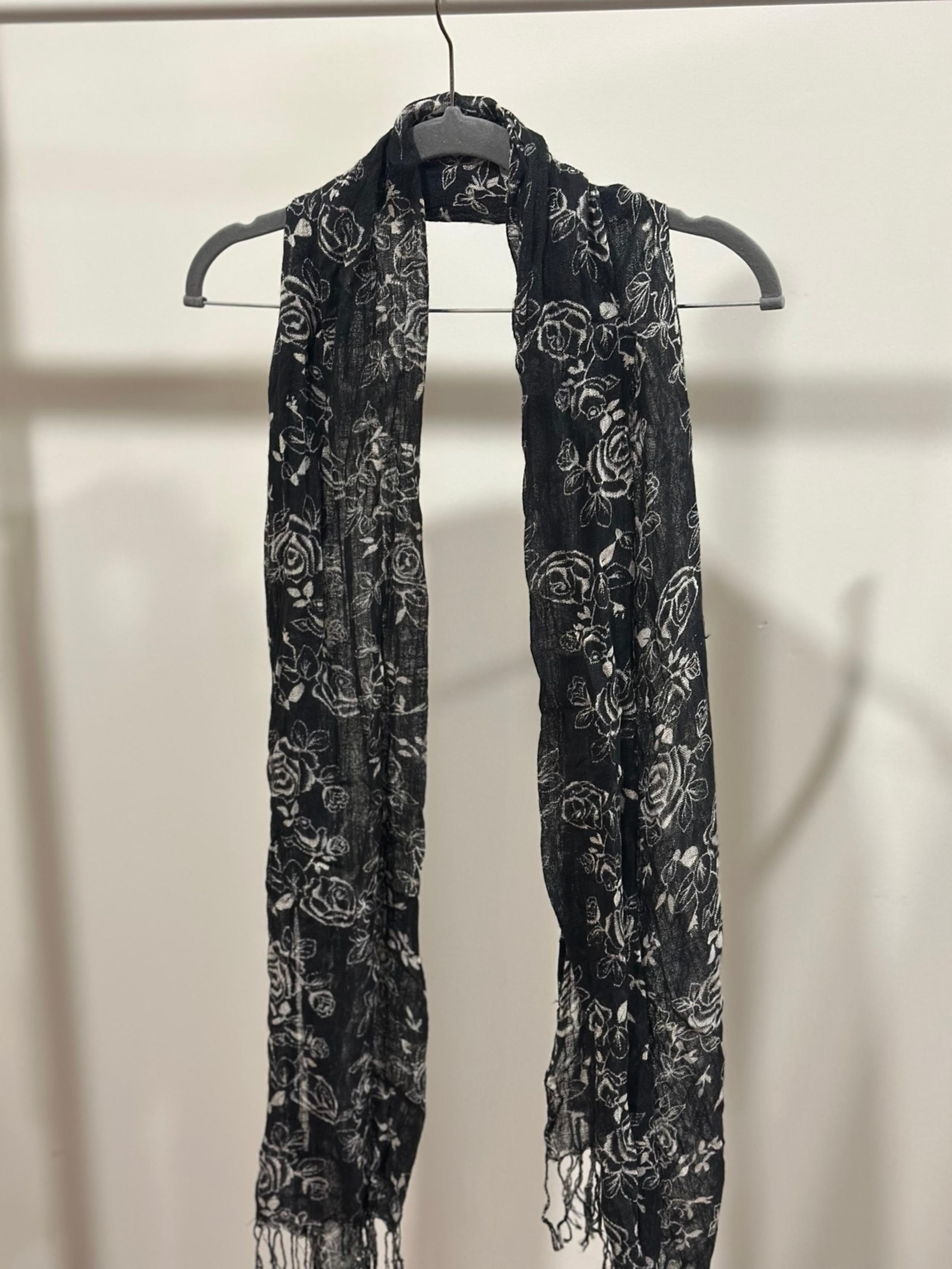 Scarf