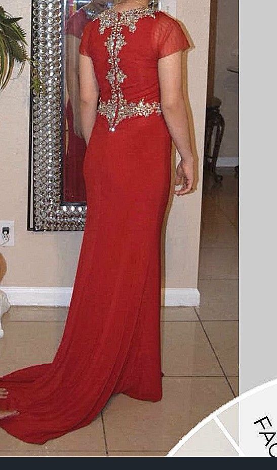 Prom dress Beautiful red gown