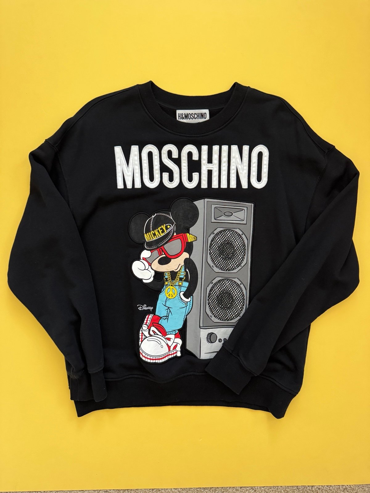 disney h&m x moschino pullover