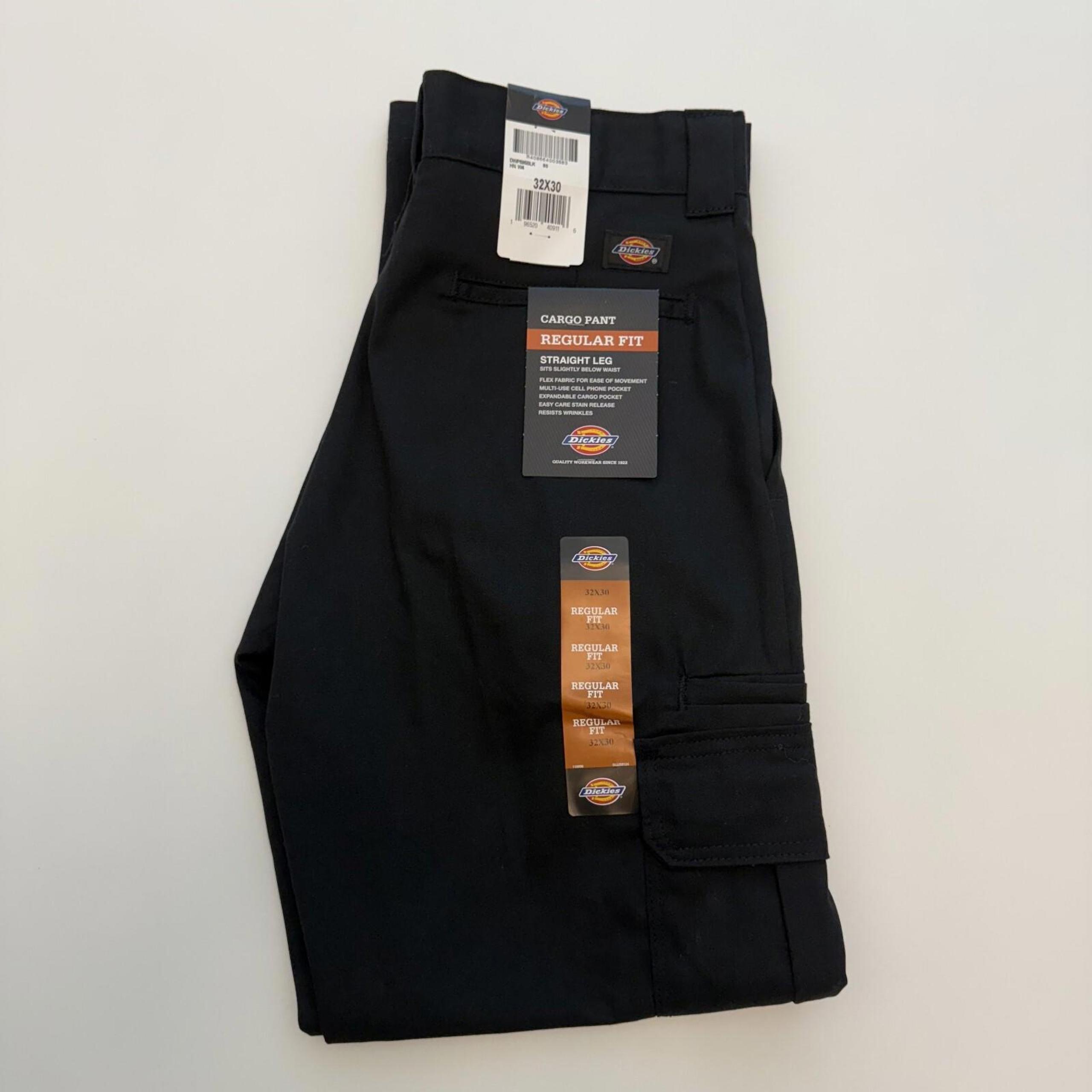 Dickies Regular Fit Cargo Pants 32 x 30 Mens Black