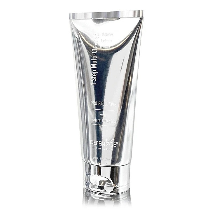 Skincare Defenage PRO Exclusive 1-Step Multi-Cleanse luxurious, hydrating facial