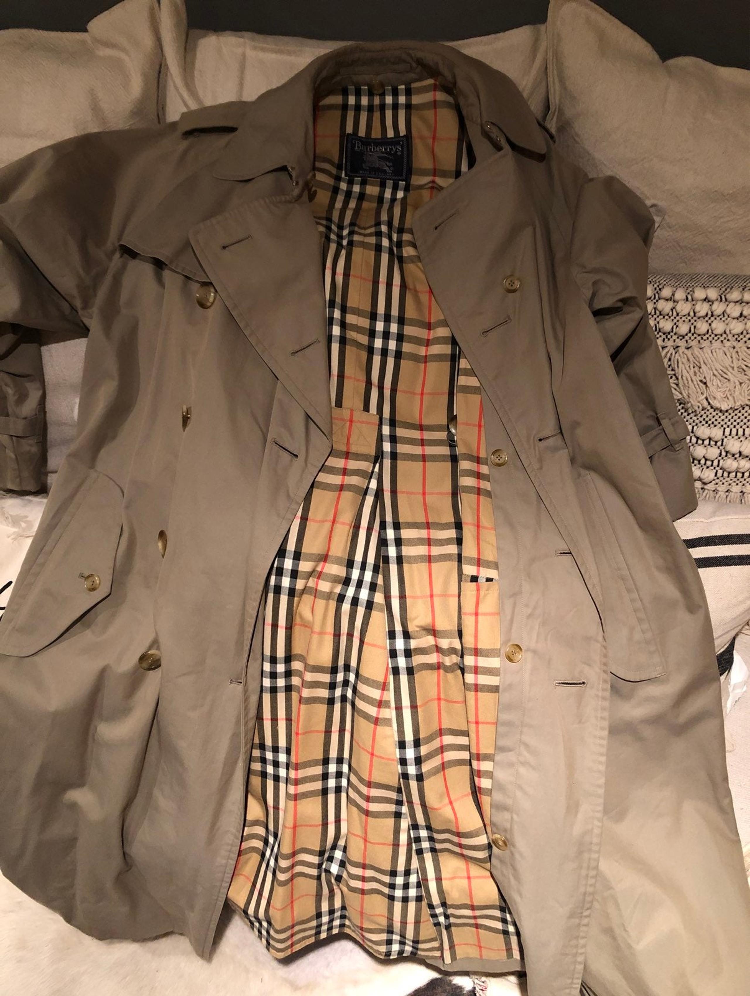 Trench coat