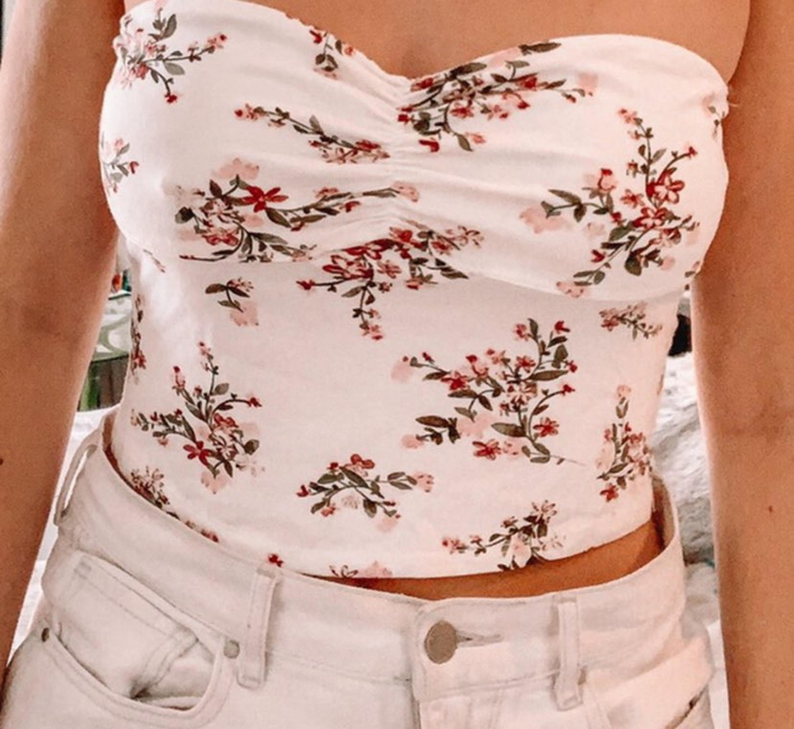 Heart and Hips Floral Crop Top - Heart & Hips