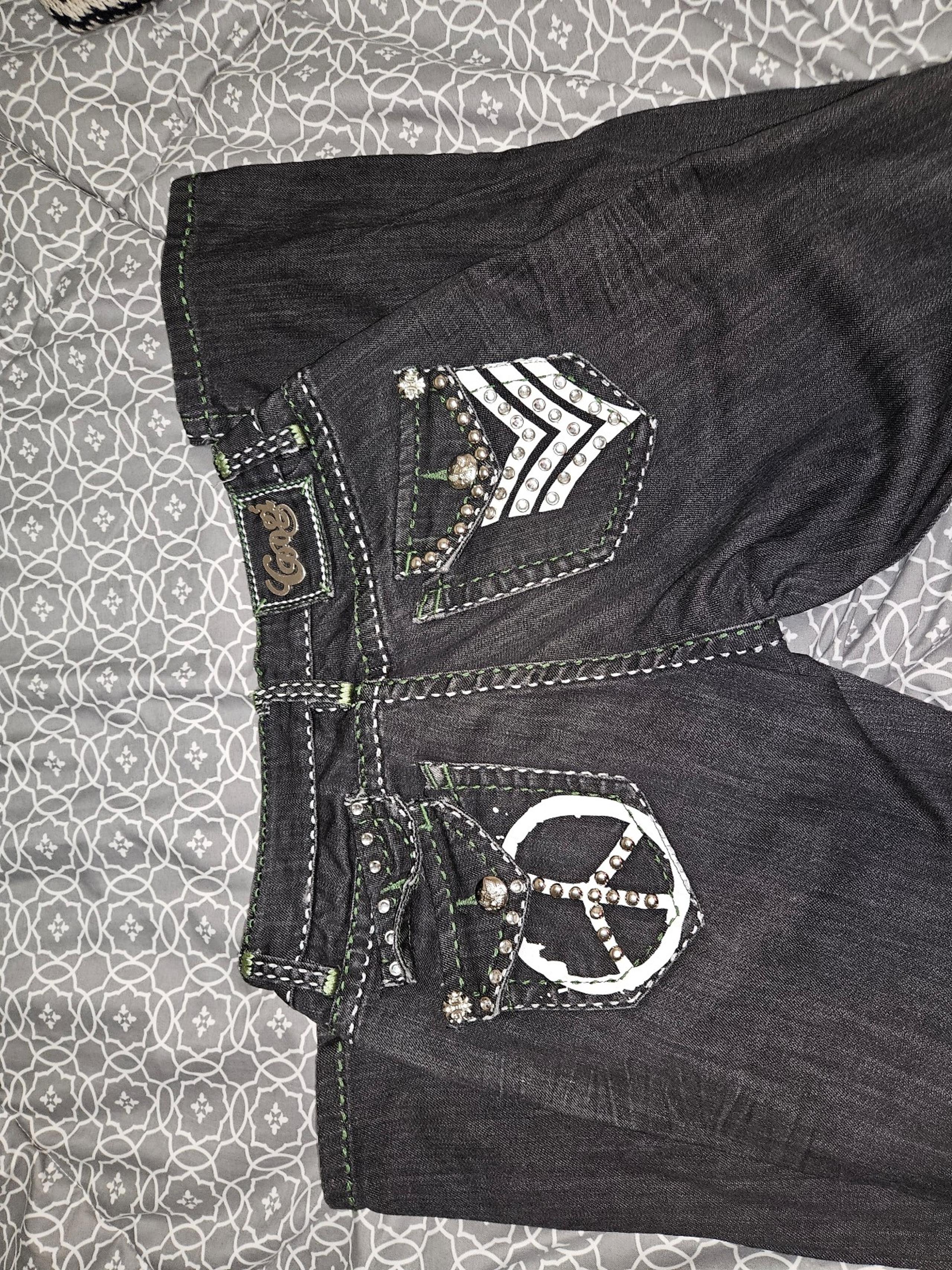 Womens COOGI jeans size 5/6