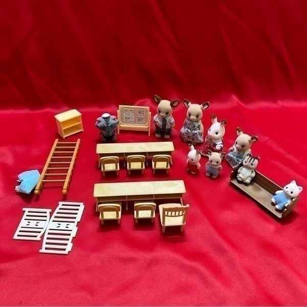 Calico Critters furniture & figures