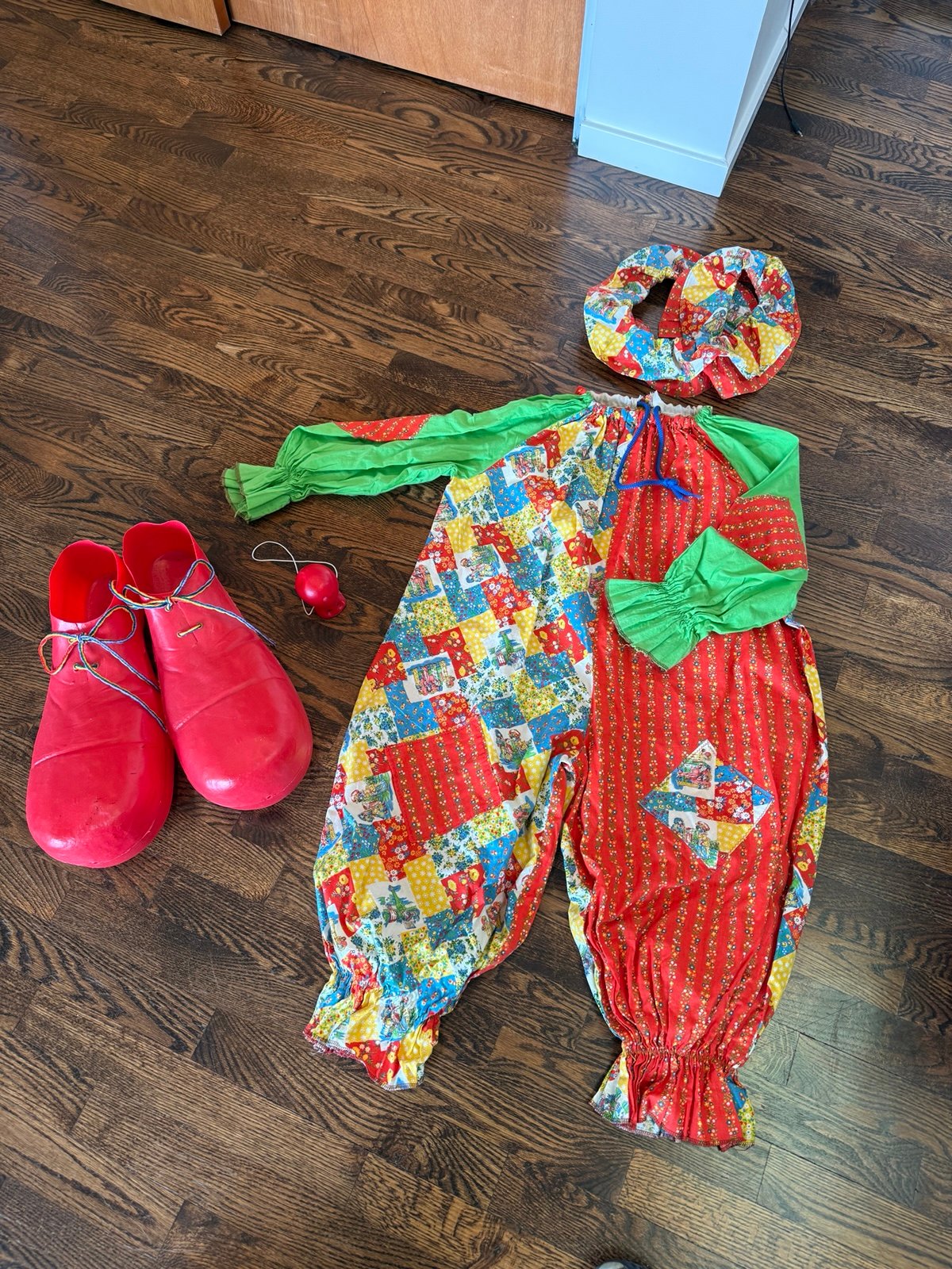 Vintage clown Costume with shoes and squeaker nose