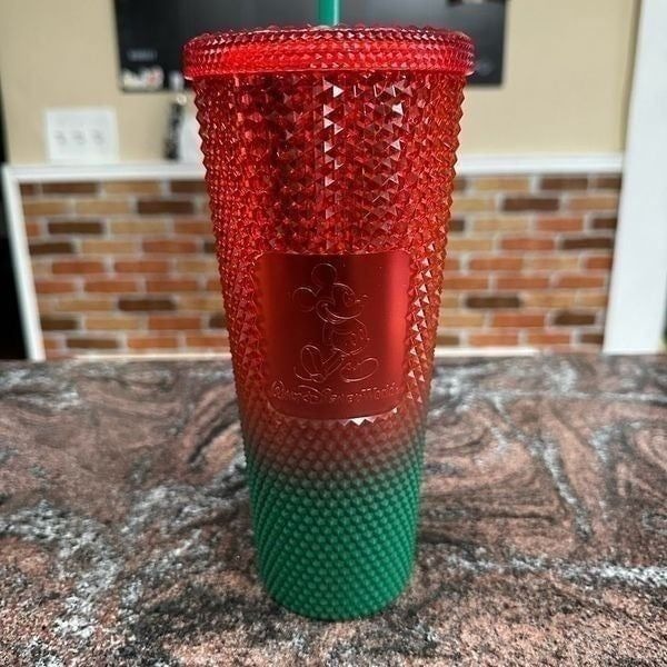 NWT Walt Disney World Christmas Starbucks Studded Tumbler 24oz
