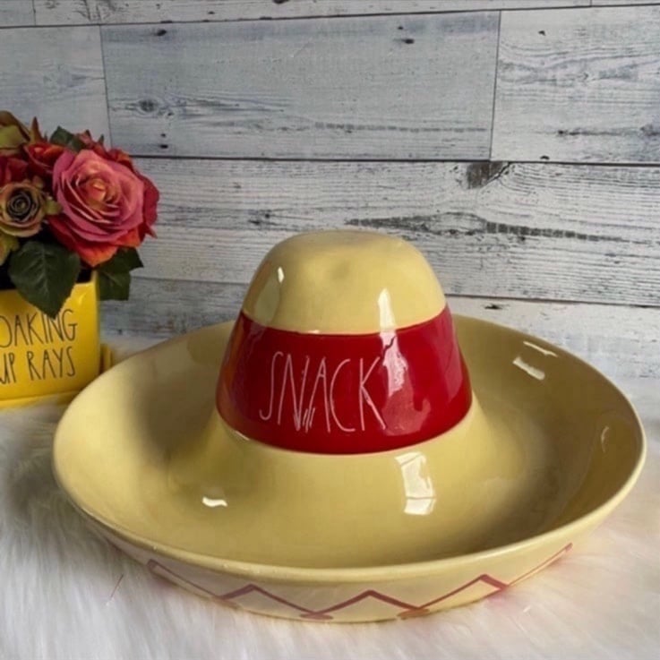 Rae Dunn SNACK Sombrero Chip and Dip Serving Platter