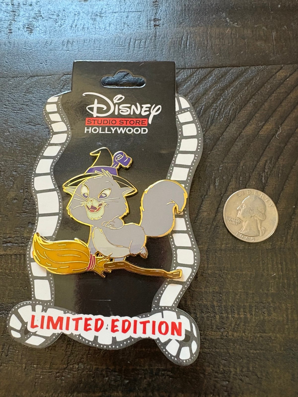 Disney Studio Store Hollywood Halloween Yzma Witch Pin Emperor’s New Groove