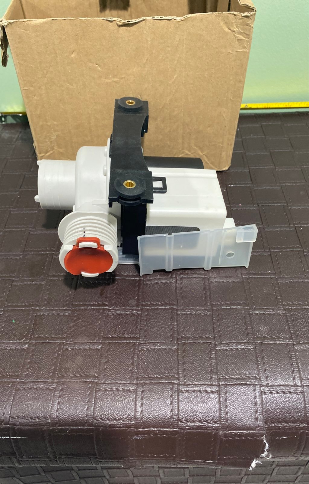 Drain pump for frigidaire