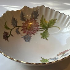Antique Vintage Porcelain bowl/Plate made in japan pink Bowl w/Gold Trim Flowers
